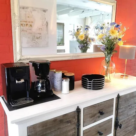 Inviting With Private Garden *