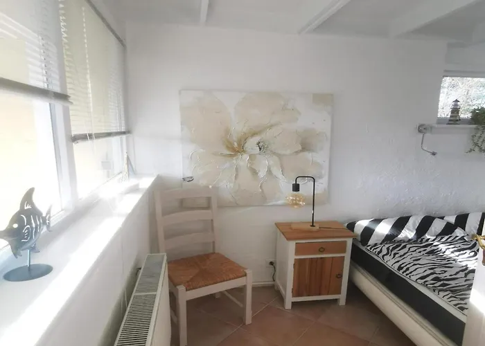 Inviting With Private Garden * Sint Maartensvlotbrug