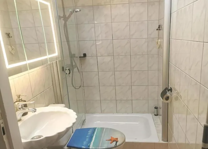 Inviting With Private Garden Sint Maartensvlotbrug